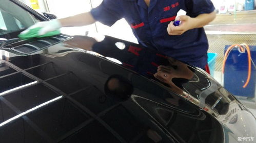 東營(yíng)奔馳GLE320全車(chē)鍍晶體驗(yàn) 美佳汽車(chē)服務(wù)中心的專(zhuān)業(yè)汽車(chē)美容服務(wù)解析